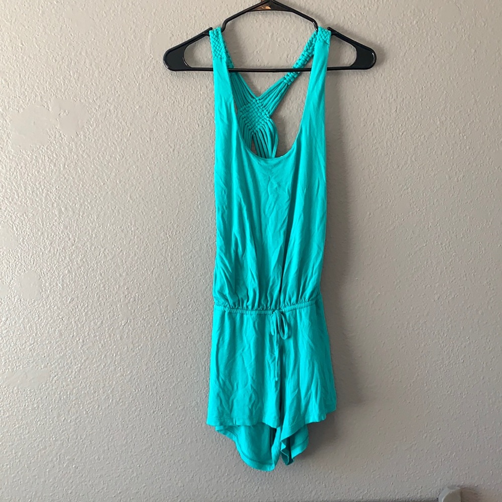 Sky Boutique Crochet Backless Romper Small